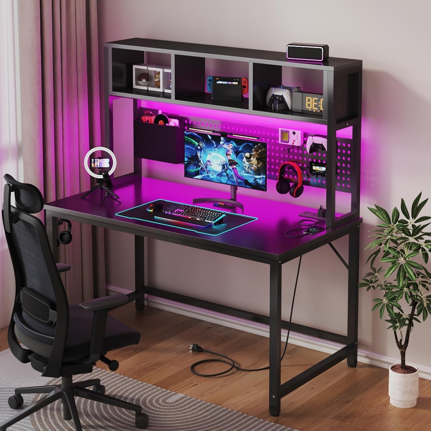 47" Black Gaming Desk with Hutch & Pegboard